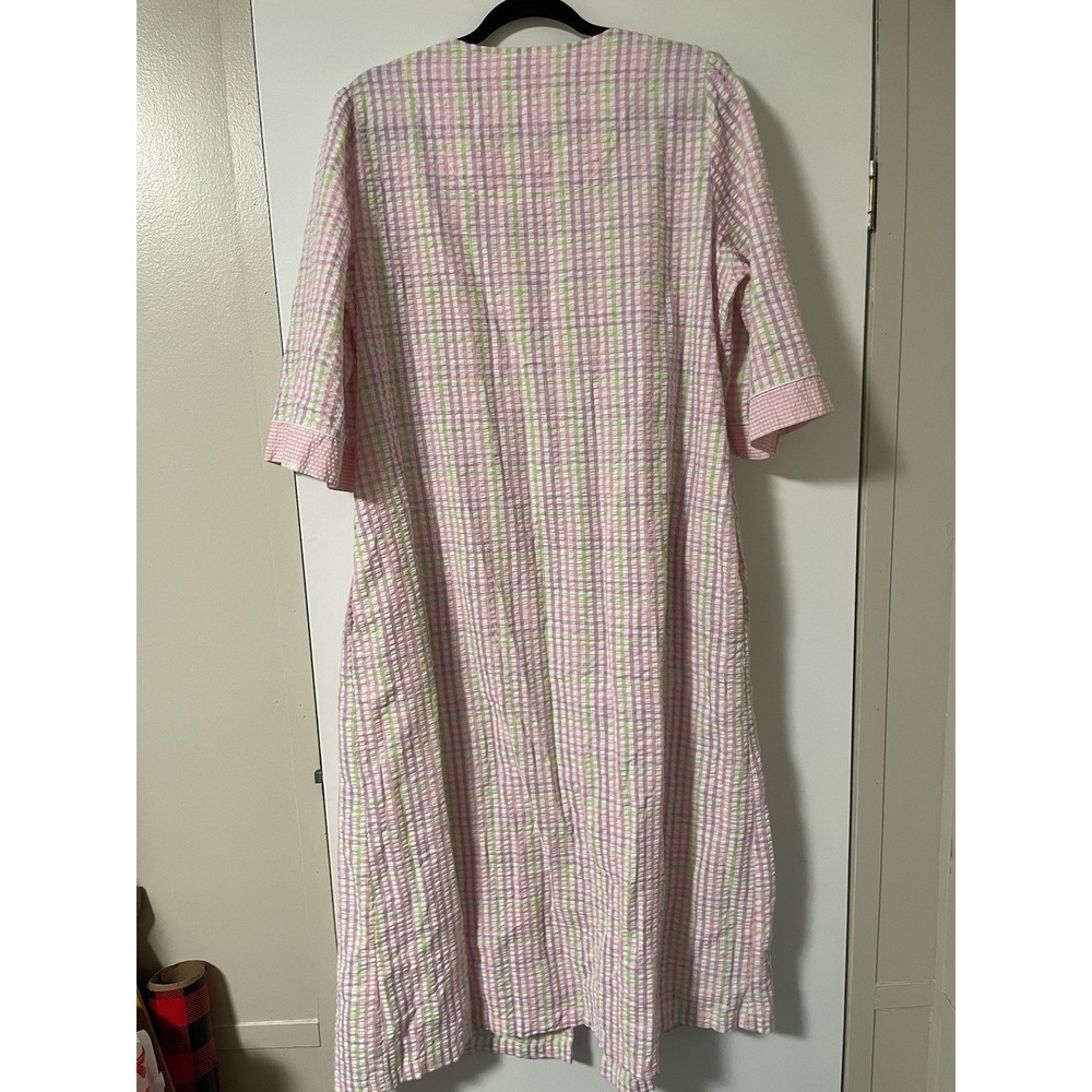 Miss Elaine Seersucker Zip Long Robe Housecoat Embroidered Pink Green Purple XL - Picture 5 of 6